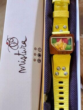 Handcrafted Mistura Wooden Watch